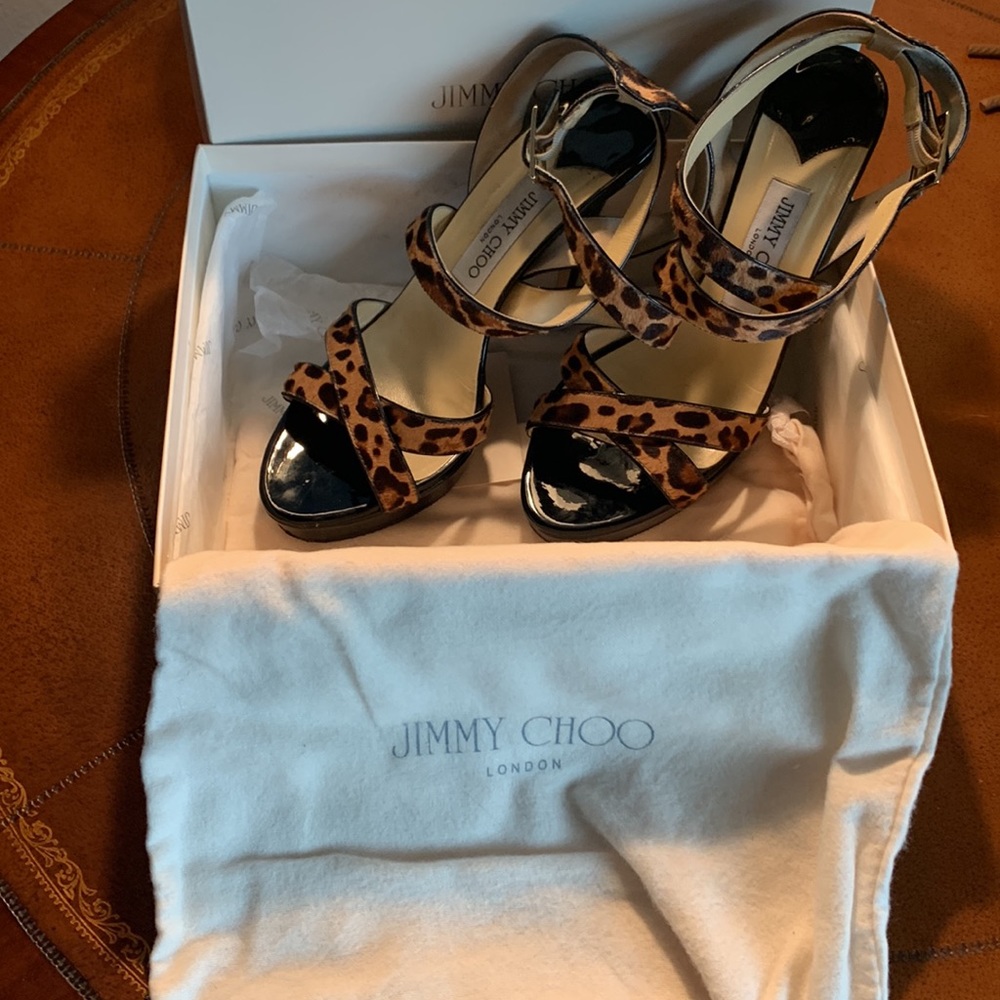 Used Jimmy Choo leopard heels/platform size 40. - Picture 2 of 7